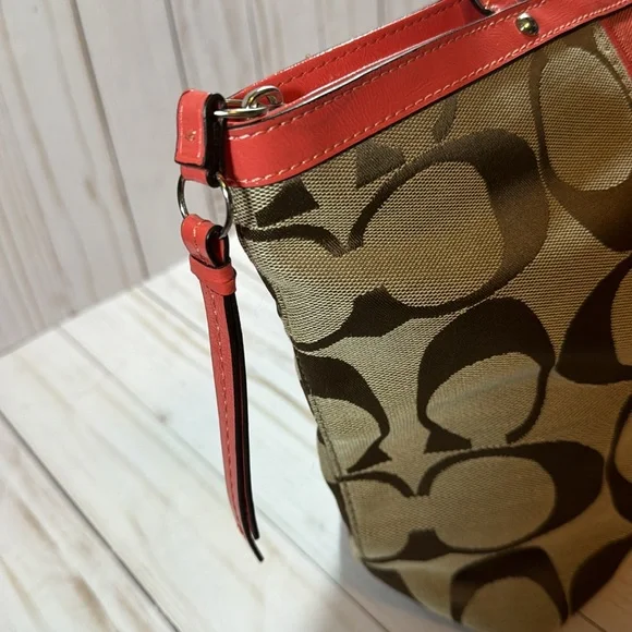 NWT - Coach Signature zip top tote - Picture 3 of 10